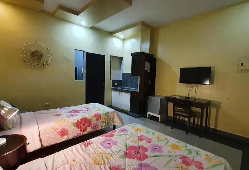 اتاق راحتی سه تخته, Felicidad Resto And Pension House