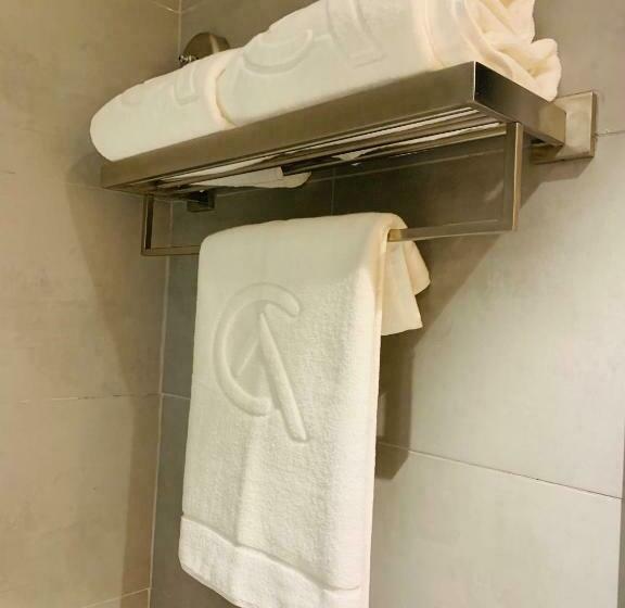 اتاق استاندارد, City Avenue