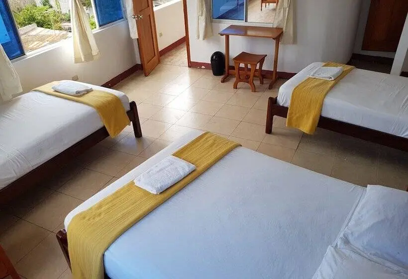 اتاق استاندارد سه نفره, Gloria   Galápagos Inn