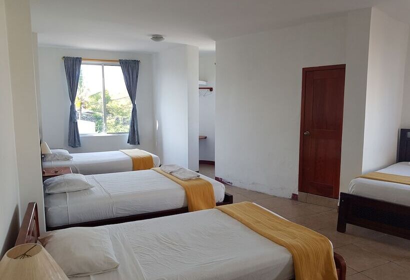חדר סטנדרט לארבעה, Gloria   Galápagos Inn