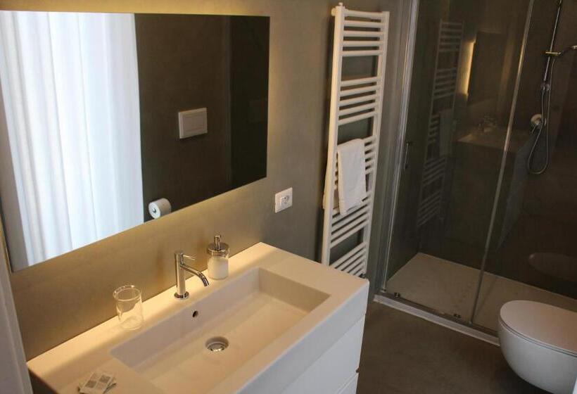 اتاق استاندارد, Il Cavaliere Bed And Breakfast