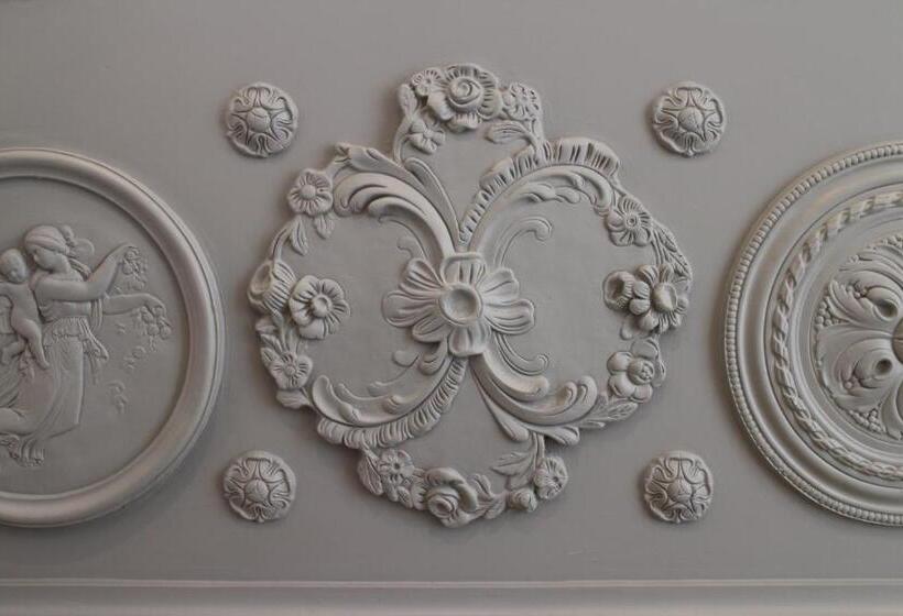 اتاق استاندارد, Il Cavaliere Bed And Breakfast