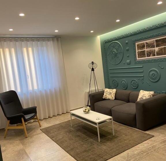 اتاق لوکس, Il Cavaliere Bed And Breakfast