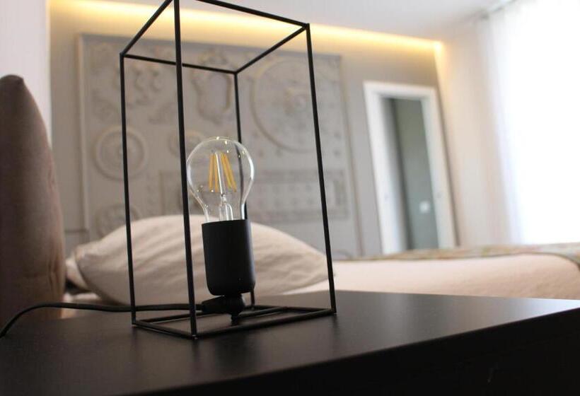 اتاق استاندارد, Il Cavaliere Bed And Breakfast