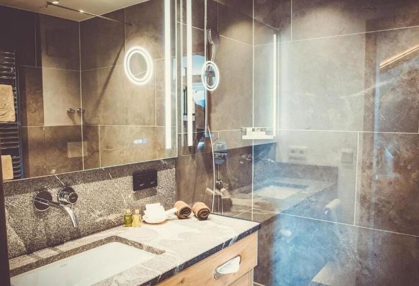 デラックスルーム, Alpenkonig