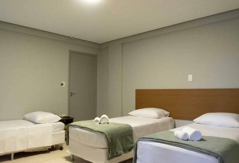 Трехместный Номер Классика, Central