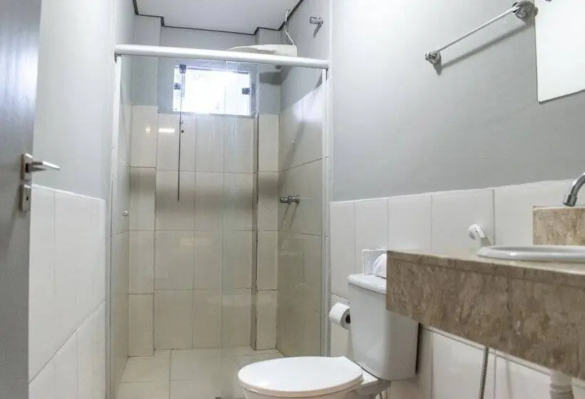 Standard-huone, Central