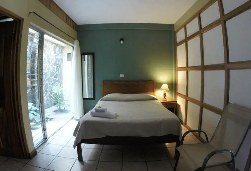 スタンダード４人部屋, Guadalupe