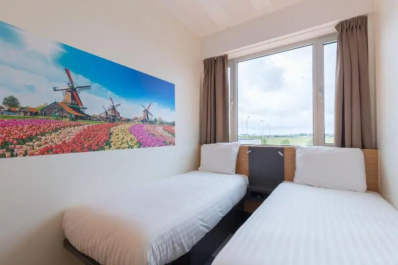 Standard-huone, Maxhotel Amsterdam Airport Schiphol   Recently Renovated