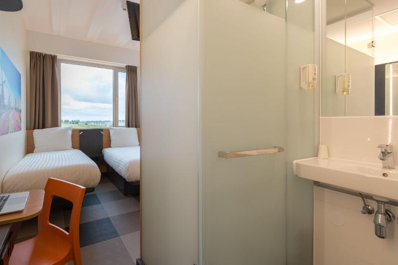 スタンダードルーム, Maxhotel Amsterdam Airport Schiphol   Recently Renovated