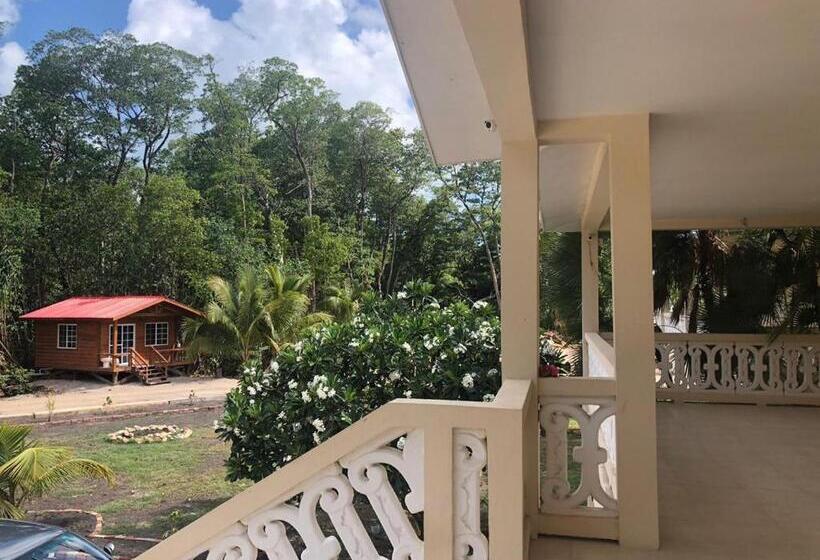 景色の見えるスタンダード4人部屋, Seaside Chateau Resort