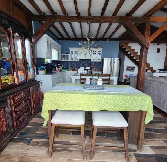 3ベッドルームハウス, Seaside Chateau Resort