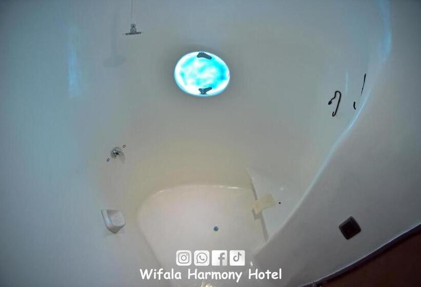 Standart Oda, Wifala Harmony