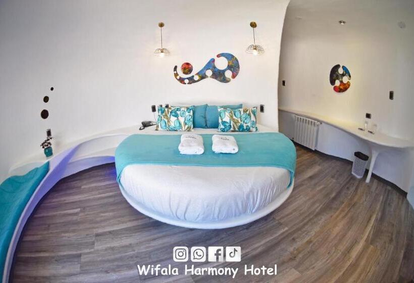 Delüks Oda, Wifala Harmony