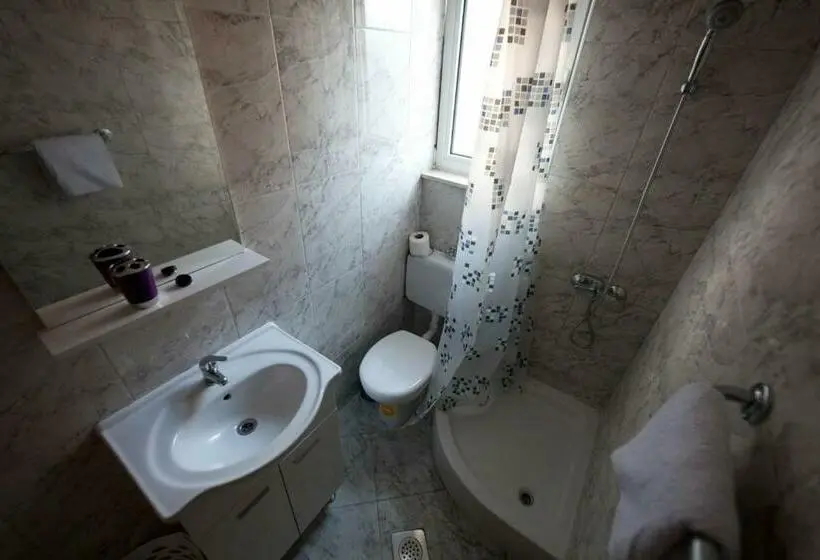 اتاق استاندارد, Aldino Rooms