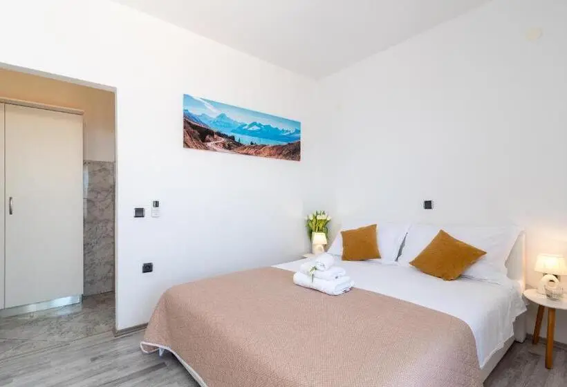 اتاق استاندارد با چشمانداز دریا, Aldino Rooms