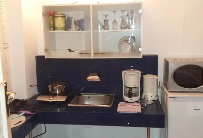 Huoneisto 1 Makuuhuone, Pension Celia