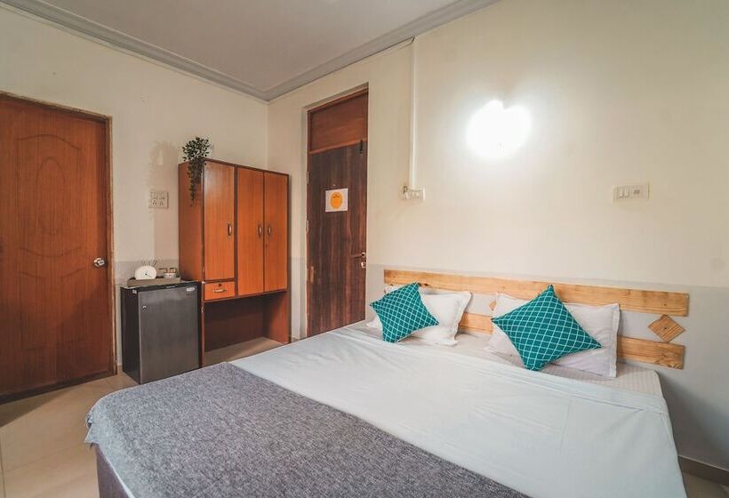 Camera Deluxe, Piggy Hostel Arambol