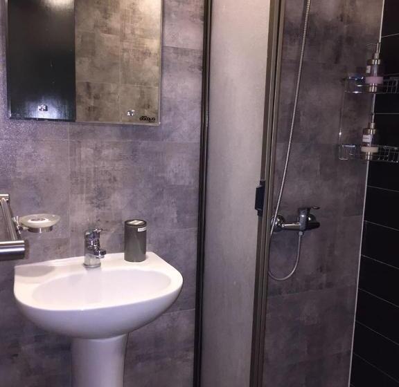 スタンダードトリプルルーム, El Camino