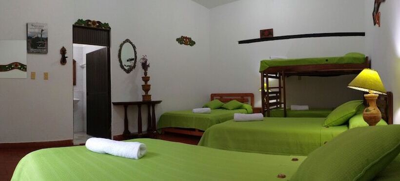 Семейный Номер, Hospedaje El Mirador