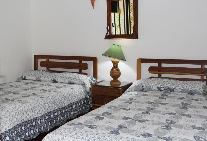 Номер Стандарт, Hospedaje El Mirador