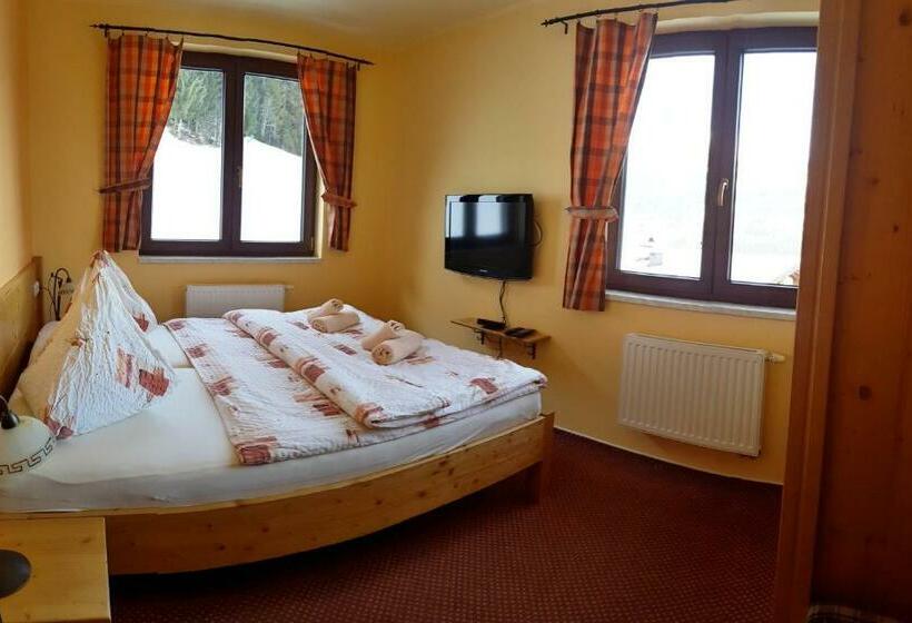 Четырехместный Номер Стандарт, Pension Gemshorn