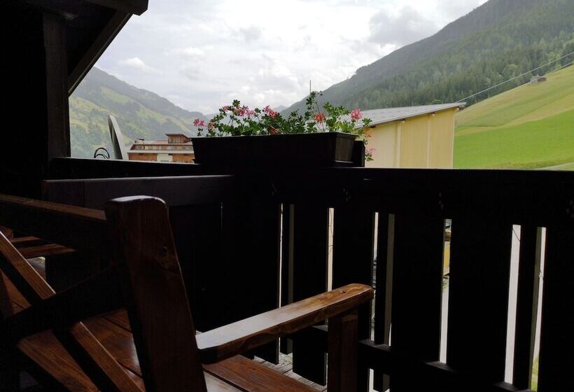 Четырехместный Номер Стандарт, Pension Gemshorn