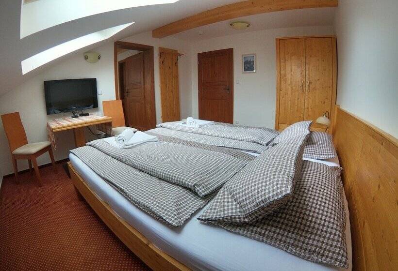 Четырехместный Номер Стандарт, Pension Gemshorn