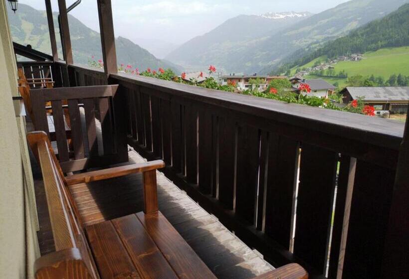 발코니 디럭스 룸, Pension Gemshorn