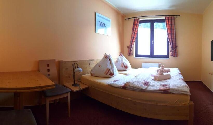 4인용 스탠다드 룸, Pension Gemshorn