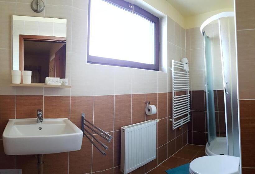 4인용 스탠다드 룸, Pension Gemshorn