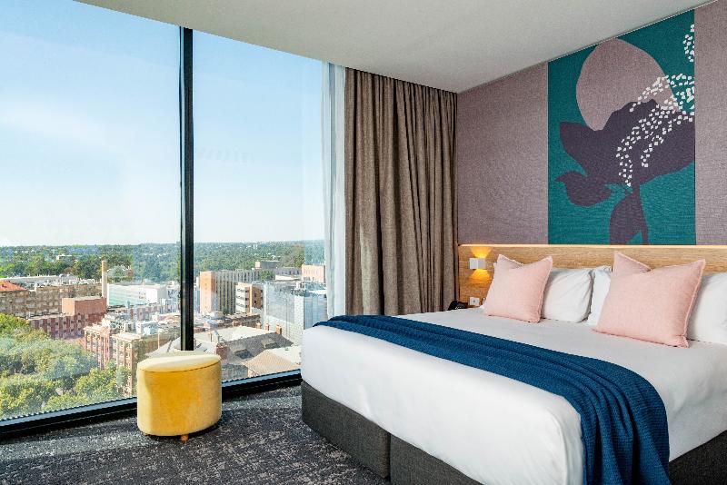 اتاق استاندارد, The Way