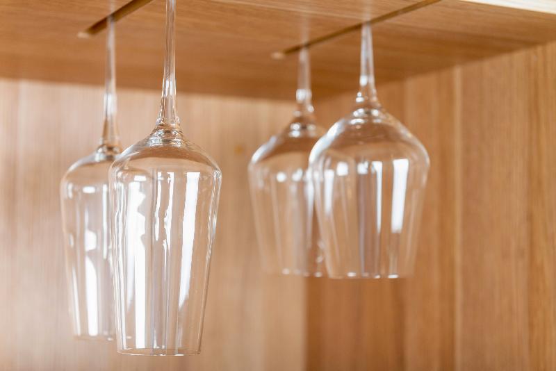 اتاق استاندارد, The Way