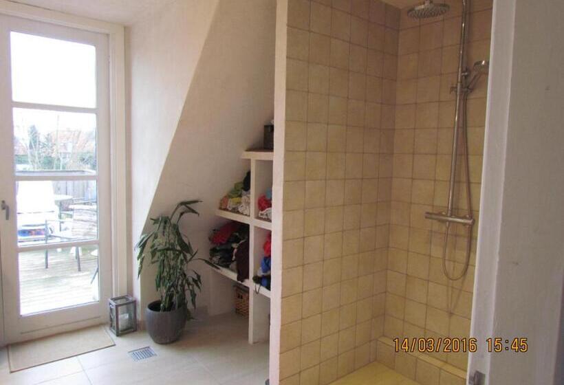 اتاق استاندارد با سرویس بهداشتی مشترک, Køge Bed And Kitchen Apartment