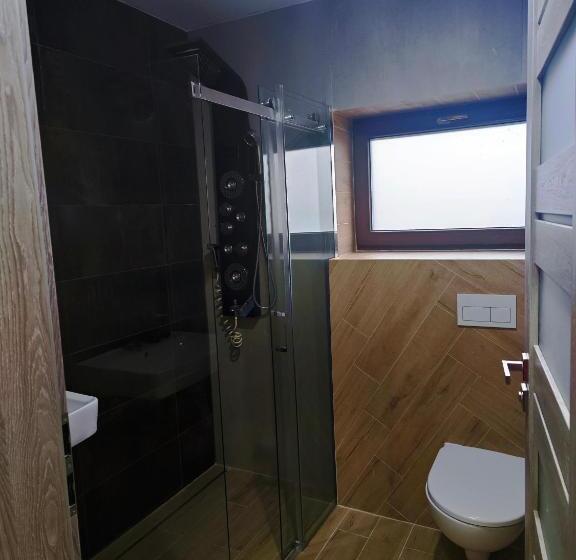 침실 1개 테라스 아파트, Chalety Bystrá