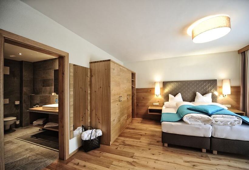 Апартаменты Deluxe 3 Спальни, & Luxury Appartements Dorfstadl
