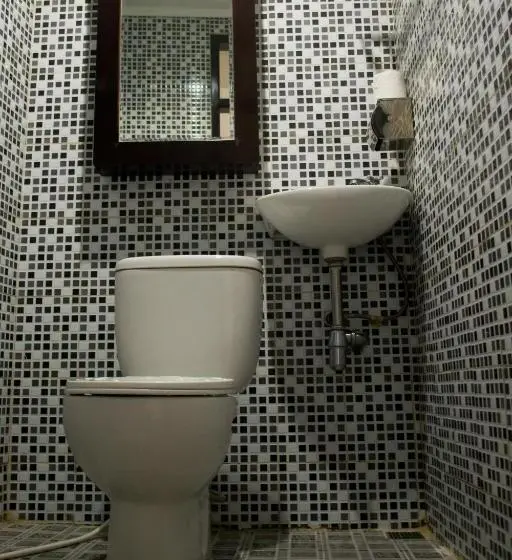 エクゼクティブルーム, Guest House Salon Fora Gegerkalong Setiabudhi Bandung