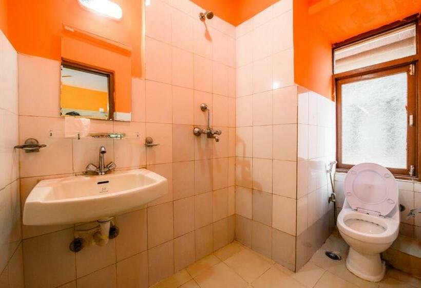 اتاق استاندارد یک نفره, Pomelo House