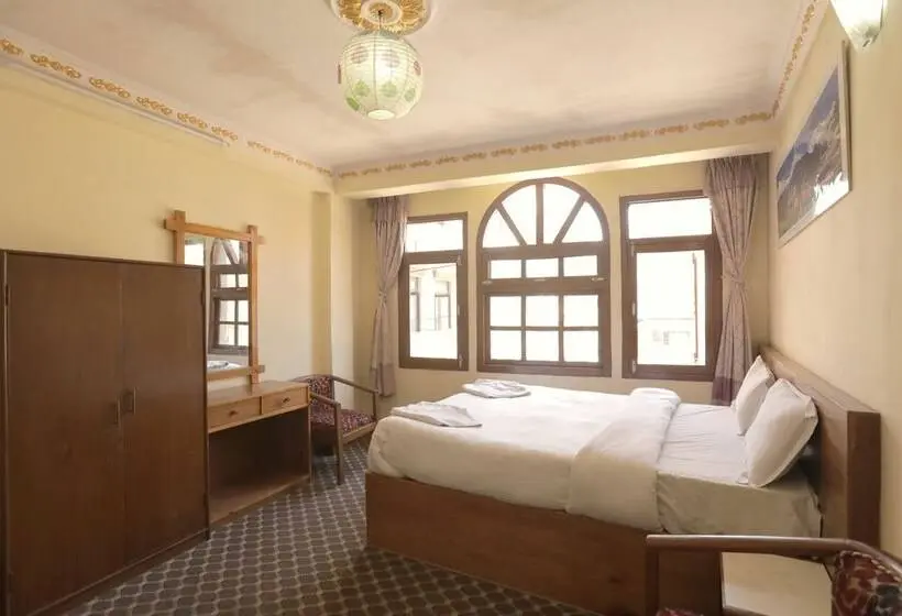 اتاق استاندارد, Pomelo House