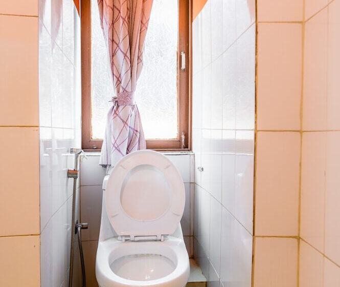 اتاق استاندارد یک نفره, Pomelo House