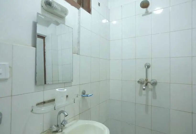اتاق خانوادگی, Pomelo House