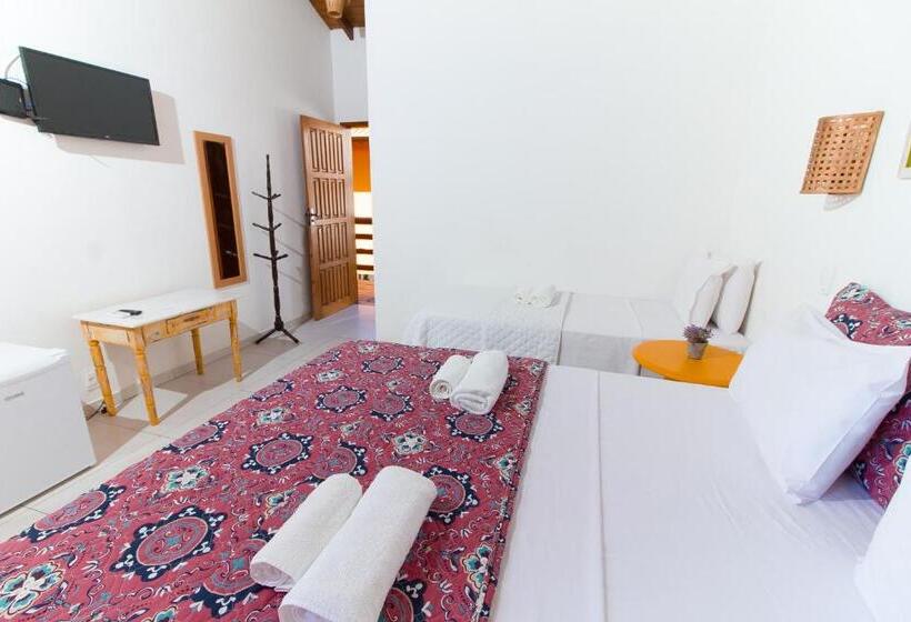 Chambre Triple Standard, Pousada Parque Da Mata