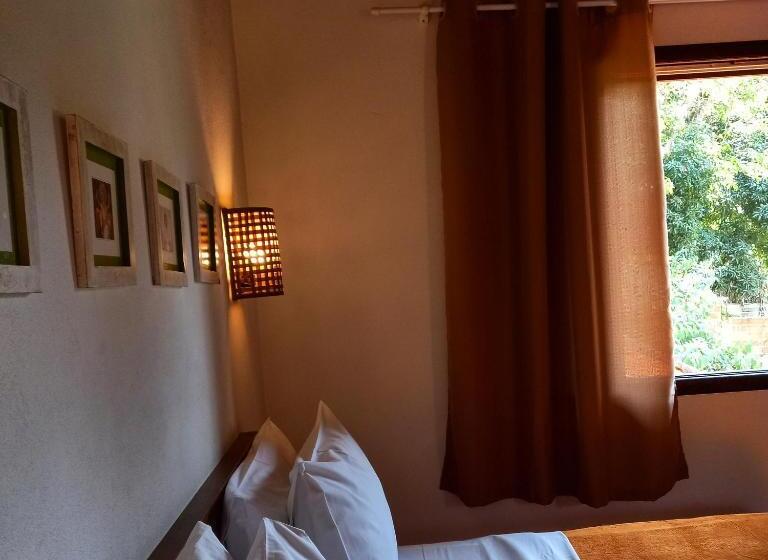 Chambre Triple Standard, Pousada Parque Da Mata