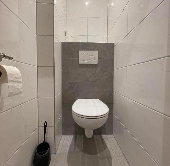 １ベッドルームアパートメント, Rothsee