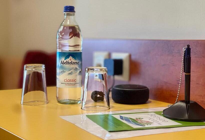 バルコニー付きスタンダードルーム, Rothsee