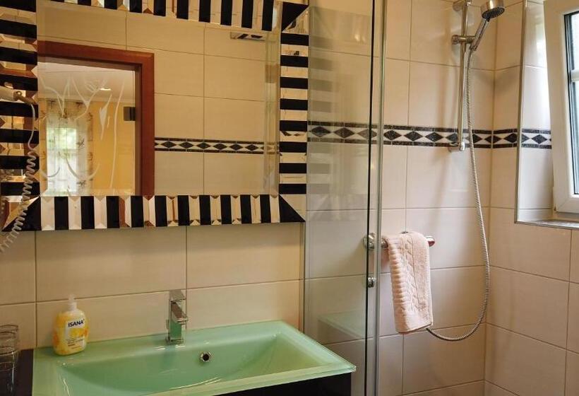 バルコニー付きスタンダードルーム, Rothsee