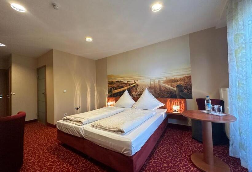 バルコニー付スタンダード４ベッドルーム, Rothsee