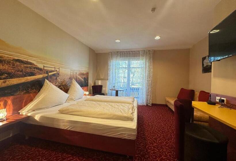 バルコニー付スタンダード４ベッドルーム, Rothsee