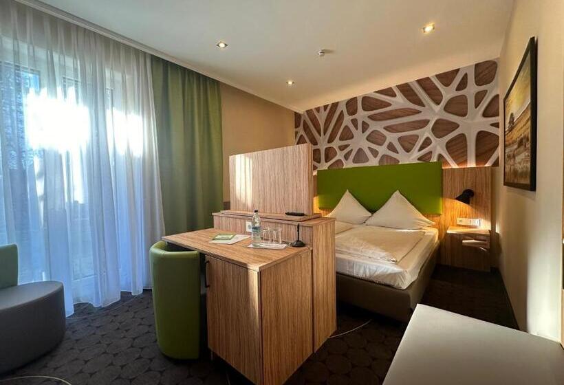 テラス付きスタンダードルーム, Rothsee