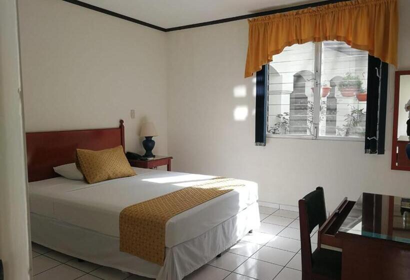 اتاق استاندارد یک نفره, Villa Serena San Benito